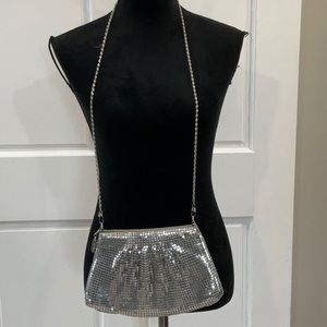 Vintage Vanessa, silver purse excellent condition